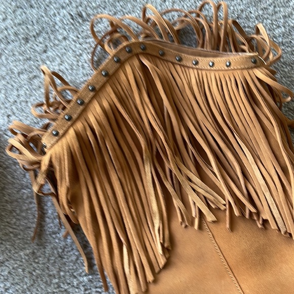 FESTIVAL BOOTS 👢 SPELL 👢evie over the knee fringe boots NWT - Picture 10 of 12